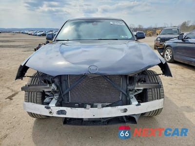 Piąte zdjęcie samochodu w środku: 2017 BMW X4 XDRIVE28I VIN:5UXXW3C35H0T80273 - miniatura