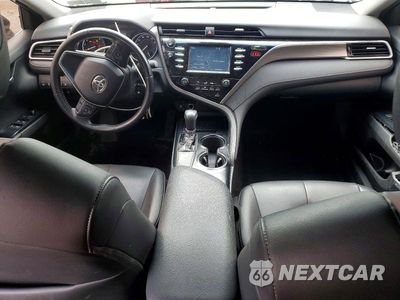 Zdjęcie 8 z 11 samochodu: 2018 TOYOTA CAMRY SE VIN:4T1B11HK3JU538599 - miniatura