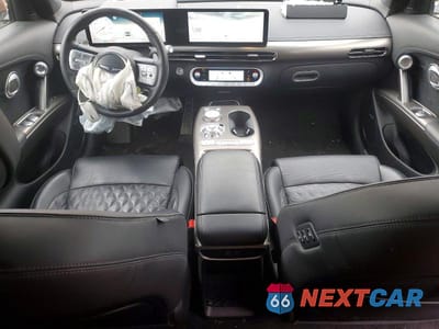 Zdjęcie 8 z 11 samochodu: 2023 GENESIS GV60 PERFORMANCE VIN:KMUKEDTB8PU012525 - miniatura