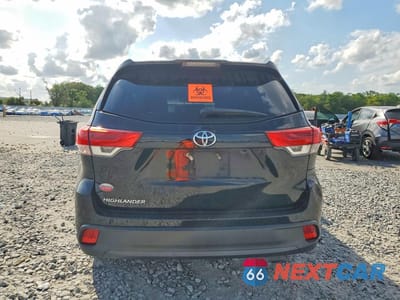 Zdjęcie 6 z 13 samochodu: 2019 TOYOTA HIGHLANDER LE VIN:5TDZARFH1KS050072 - miniatura