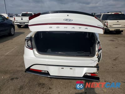 Zdjęcie 6 z 12 samochodu: 2022 HYUNDAI SONATA HYBRID SEL VIN:KMHL34JJ5NA043832 - miniatura
