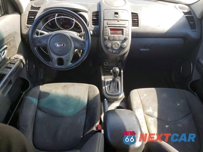 Zdjęcie 8 z 11 samochodu: 2013 KIA SOUL + VIN:KNDJT2A65D7603968 - miniatura