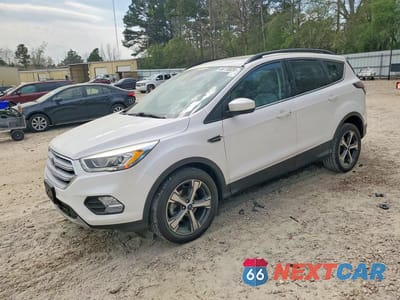 2018 FORD ESCAPE SEL 1FMCU0HD0JUA03611 - główne zdjęcie licytacji z USA - miniatura