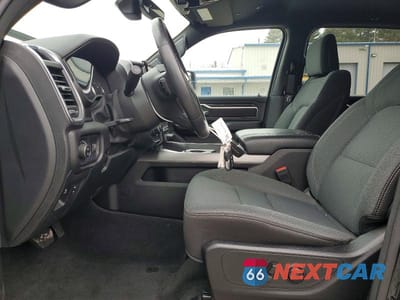 Zdjęcie 7 z 12 samochodu: 2024 RAM TRUCKS 1500 BIG HORN/LONE STAR VIN:1C6SRFFT1RN154338 - miniatura