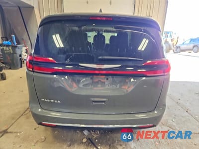 Zdjęcie 6 z 12 samochodu: 2022 CHRYSLER PACIFICA TOURING L VIN:2C4RC1BG4NR157560 - miniatura