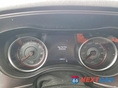 Zdjęcie 9 z 11 samochodu: 2023 DODGE CHARGER SXT VIN:2C3CDXBG2PH524653 - miniatura