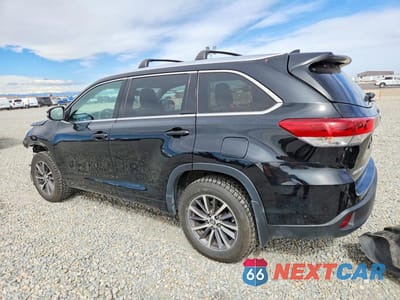 Drugie zdjęcie samochodu z przodu: 2018 TOYOTA HIGHLANDER XLE VIN:5TDJZRFHXJS548923 - miniatura
