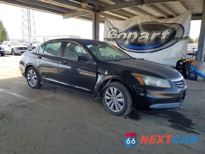 Czwarte zdjęcie samochodu z boku: 2011 HONDA ACCORD EX VIN:1HGCP2F70BA057273 - miniatura