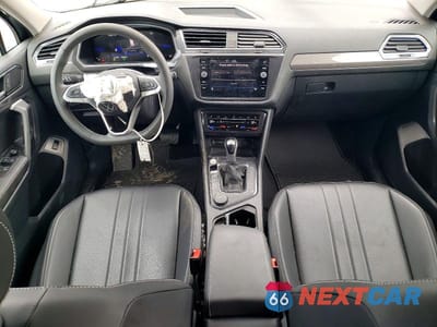Zdjęcie 8 z 12 samochodu: 2024 VOLKSWAGEN TIGUAN SE VIN:3VV2B7AX3RM035294 - miniatura
