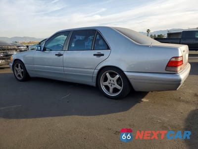 Drugie zdjęcie samochodu z przodu: 1998 MERCEDES-BENZ S 500 VIN:WDBGA51G7WA396255 - miniatura