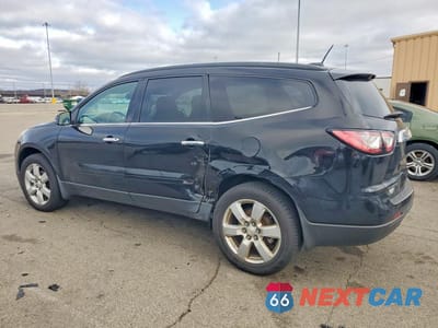 Drugie zdjęcie samochodu z przodu: 2017 CHEVROLET TRAVERSE LT VIN:1GNKRGKD4HJ185268 - miniatura