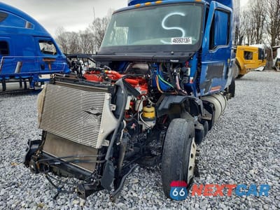 Zdjęcie 9 z 10 samochodu: 2019 INTERNATIONAL LT625 - SEMI TRUCK VIN:3HSDZAPR9KN533936 - miniatura