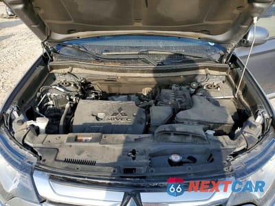 Zdjęcie 12 z 13 samochodu: 2018 MITSUBISHI OUTLANDER SE VIN:JA4AD3A34JJ004108 - miniatura