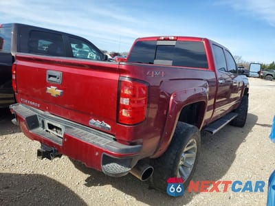 Trzecie zdjęcie samochodu z tyłu: 2019 CHEVROLET SILVERADO K2500 HIGH COUNTRY VIN:1GC1KUEY8KF274504 - miniatura