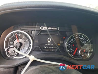 Zdjęcie 9 z 11 samochodu: 2022 RAM 1500 LARAMIE VIN:1C6SRFJT0NN261771 - miniatura