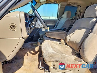 Zdjęcie 7 z 12 samochodu: 2001 CHEVROLET SILVERADO C1500 VIN:2GCEC19T211178269 - miniatura