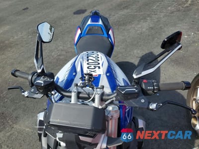 Piąte zdjęcie samochodu w środku: 2024 BMW R 1250 R VIN:WB10M7304R6K36229 - miniatura