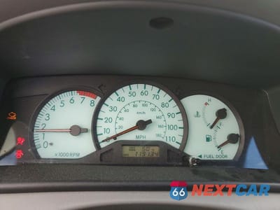 Zdjęcie 9 z 11 samochodu: 2003 TOYOTA COROLLA LE VIN:1NXBR32E33Z055186 - miniatura