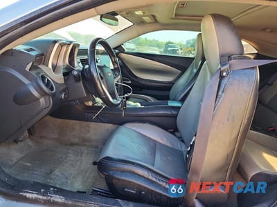 Zdjęcie 7 z 11 samochodu: 2014 CHEVROLET CAMARO LT VIN:2G1FC1E36E9250083 - miniatura