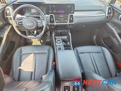 Zdjęcie 8 z 13 samochodu: 2022 KIA SORENTO HYBRID EX VIN:KNDRHDLG7N5080097 - miniatura