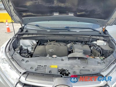 Zdjęcie 12 z 12 samochodu: 2019 TOYOTA HIGHLANDER LE VIN:5TDZZRFHXKS298331 - miniatura