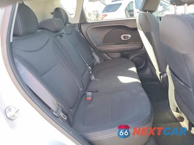Zdjęcie 10 z 11 samochodu: 2014 KIA SOUL BASE VIN:KNDJN2A21E7708824 - miniatura