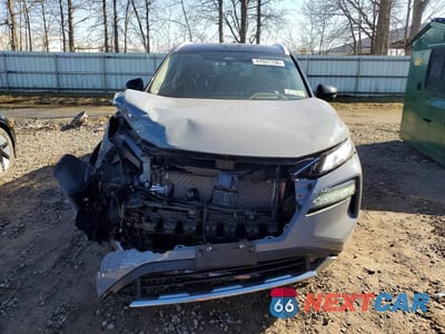 Piąte zdjęcie samochodu w środku: 2021 NISSAN ROGUE PLATINUM VIN:JN8AT3DD4MW321203 - miniatura