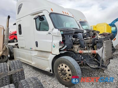 2022 FREIGHTLINER CASCADIA 126 SEMI TRUCK 3AKJHHDR9NSMX3502 - główne zdjęcie licytacji z USA - miniatura