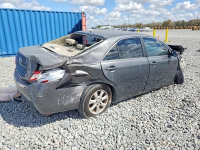 Trzecie zdjęcie samochodu z tyłu: 2010 TOYOTA CAMRY LE VIN:4T1BF3EK8AU109685 - miniatura