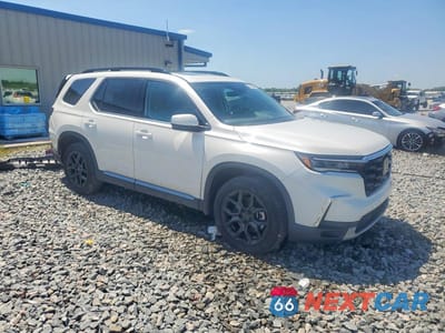 Czwarte zdjęcie samochodu z boku: 2025 HONDA PILOT TOURING VIN:5FNYG1H70SB176881 - miniatura
