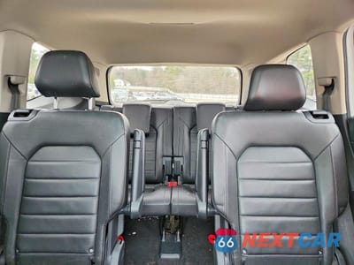 Zdjęcie 10 z 14 samochodu: 2018 VOLKSWAGEN ATLAS SEL PREMIUM VIN:1V2NR2CA7JC542366 - miniatura