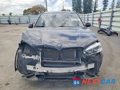 Piąte zdjęcie samochodu w środku: 2017 BMW X5 SDRIVE35I VIN:5UXKR2C35H0U22274 - miniatura