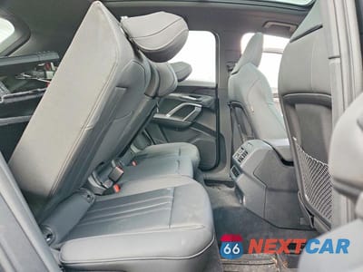 Zdjęcie 11 z 12 samochodu: 2025 AUDI Q5 VIN:WA14AAGU7S2079066 - miniatura