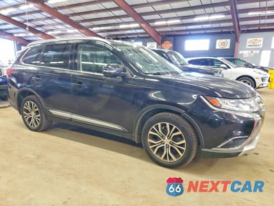 Czwarte zdjęcie samochodu z boku: 2017 MITSUBISHI OUTLANDER SE VIN:JA4AZ3A35HZ003336 - miniatura