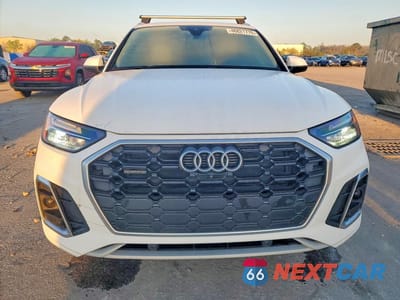 Piąte zdjęcie samochodu w środku: 2023 AUDI Q5 PREMIUM PLUS 45 VIN:WA1EAAFY4P2075931 - miniatura