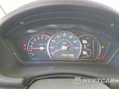 Zdjęcie 9 z 13 samochodu: 2010 MITSUBISHI ENDEAVOR LS VIN:4A4JM2AS8AE007876 - miniatura