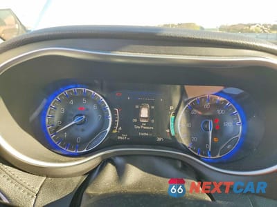 Zdjęcie 9 z 13 samochodu: 2020 CHRYSLER PACIFICA LIMITED VIN:2C4RC1GG0LR269410 - miniatura