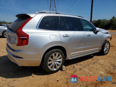 Trzecie zdjęcie samochodu z tyłu: 2017 VOLVO XC90 T6 VIN:YV4A22PK6H1109633 - miniatura