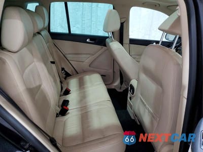 Zdjęcie 11 z 13 samochodu: 2017 VOLKSWAGEN TIGUAN SEL VIN:WVGWV7AXXHW505659 - miniatura