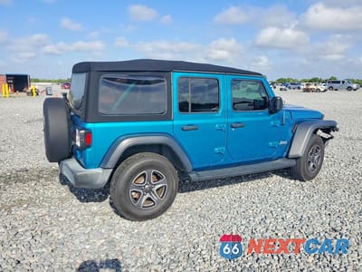 Trzecie zdjęcie samochodu z tyłu: 2019 JEEP WRANGLER UNLIMITED SPORT VIN:1C4HJXDG2KW610482 - miniatura