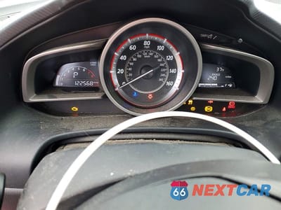 Zdjęcie 9 z 12 samochodu: 2016 MAZDA 3 SPORT VIN:JM1BM1T78G1294702 - miniatura
