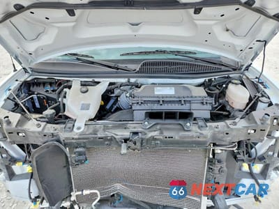 Zdjęcie 12 z 13 samochodu: 2024 CHEVROLET EXPRESS 2500 CARGO UTILITY / SERVICE VAN VIN:1GCWGAF71R1289493 - miniatura