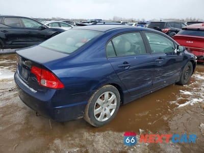 Trzecie zdjęcie samochodu z tyłu: 2008 HONDA CIVIC LX VIN:1HGFA16598L079986 - miniatura