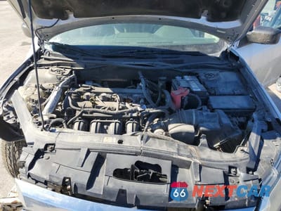 Zdjęcie 11 z 12 samochodu: 2011 FORD FUSION S VIN:3FAHP0GA3BR346162 - miniatura