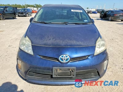 Piąte zdjęcie samochodu w środku: 2013 TOYOTA PRIUS TWO VIN:JTDKN3DU5D1644442 - miniatura