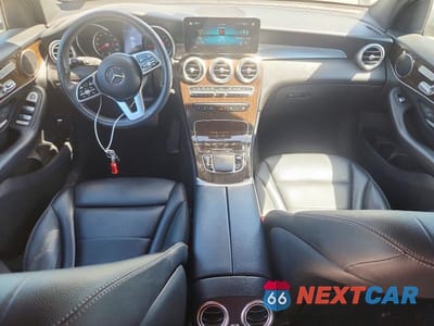 Zdjęcie 8 z 13 samochodu: 2022 MERCEDES-BENZ GLC 300 VIN:W1N0G8DB8NG101820 - miniatura