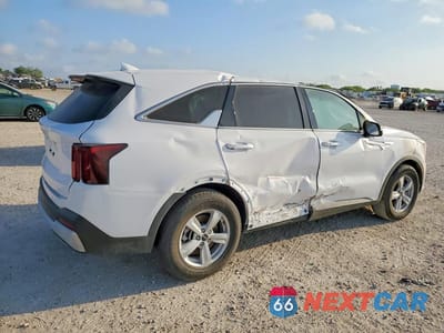 Trzecie zdjęcie samochodu z tyłu: 2025 KIA SORENTO LX VIN:5XYRG4JC1SG309461 - miniatura
