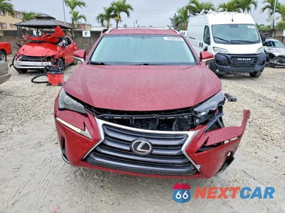 Piąte zdjęcie samochodu w środku: 2017 LEXUS NX 200T BASE VIN:JTJYARBZ3H2083338 - miniatura