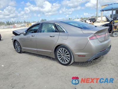 Drugie zdjęcie samochodu z przodu: 2019 LINCOLN MKZ VIN:3LN6L5A98KR619133 - miniatura