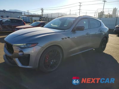 2019 MASERATI LEVANTE S SPORT ZN661YUS0KX323555 - główne zdjęcie licytacji z USA - miniatura